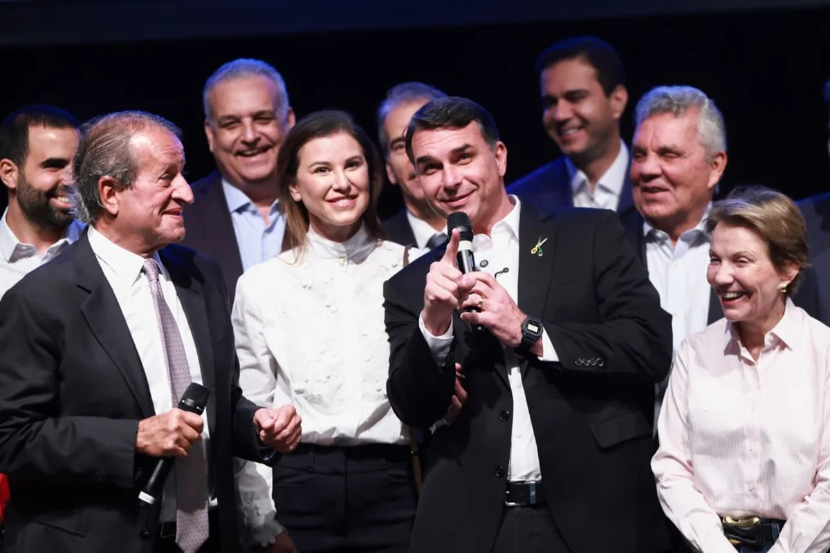 Valdemar ensaia desculpa de 6 meses para abafar o fiasco do vice de Flávio