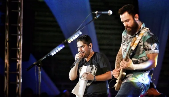 Jorge e Mateus cancelam shows após receberem carta de vidente