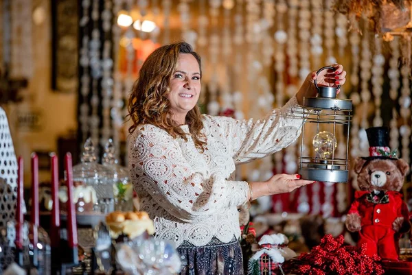 O Natal está no ar! Anete Carrard lança coleção para decoração de festas