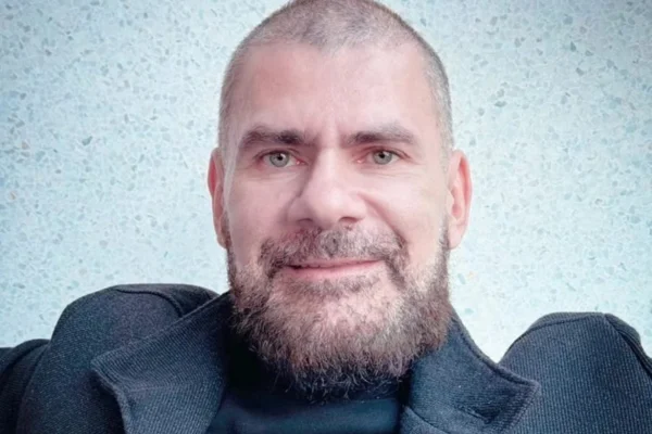 Imagem colorida, Adriano Bachega - Metrópoles