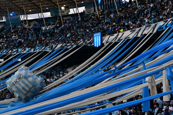 Torcida do Racing na Copa Libertadores da América
