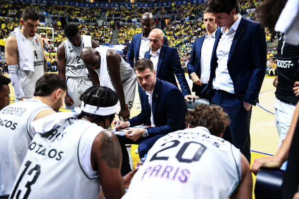 Imagem colorida de Tiago Splitter