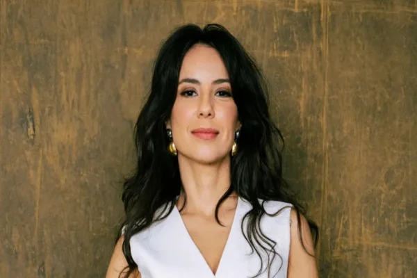 Como é a casa de Andréia Horta, a Zenilda da novela Três Graças