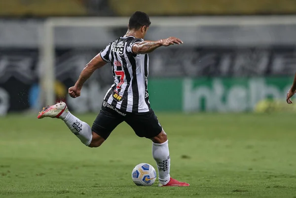 Atlético-MG bate o Fluminense e está na semifinal da Copa do Brasil