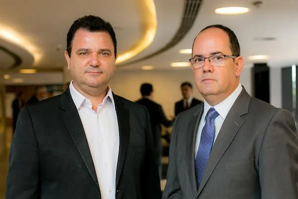 Marsal Mazer e João Martins Marsal Mazer e João Martins