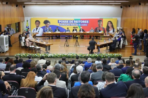 Associações
