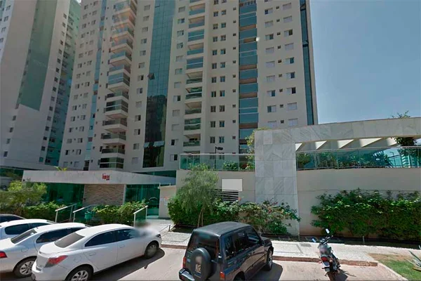Jovem é baleada em Águas Claras. Ela passeava com o cachorro próximo ao edifício residencial Lumini