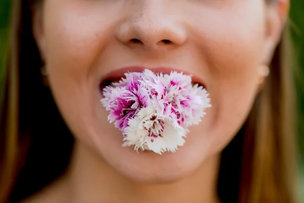 Flores comestíveis viram ingredientes da alta gastronomia