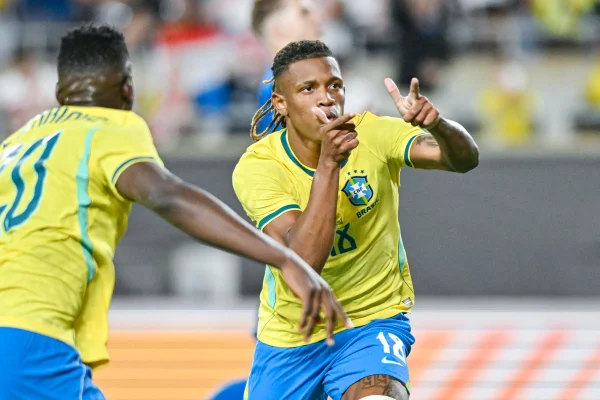 Foto colorida de Danilo, da Seleção Brasileira - Metrópoles