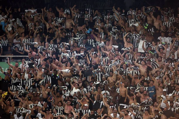 Torcedores do Botafogo - Metrópoles
