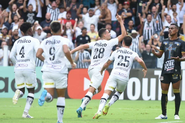 Santos vence o Água Santa na Vila Belmiro