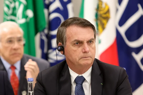 Bolsonaro: FAB vai à Espanha interrogar militar preso com drogas