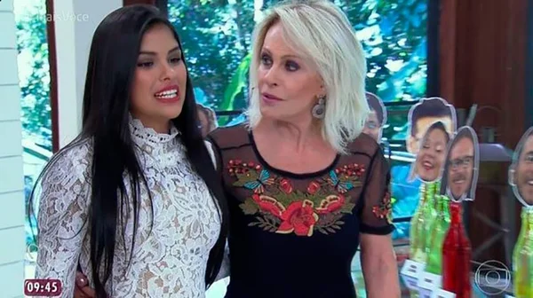 Vencedora do BBB16, Munik diz se inspirar em Grazi Massafera
