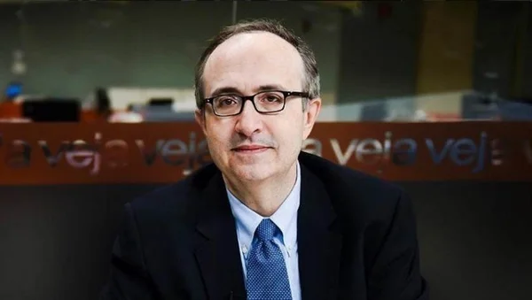 Reinaldo Azevedo pede demissão da Veja após PF grampear conversa dele