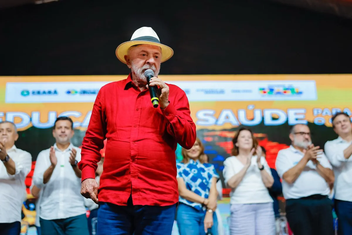 Presidente Lula discursa em evento Presidente Lula discursa em evento