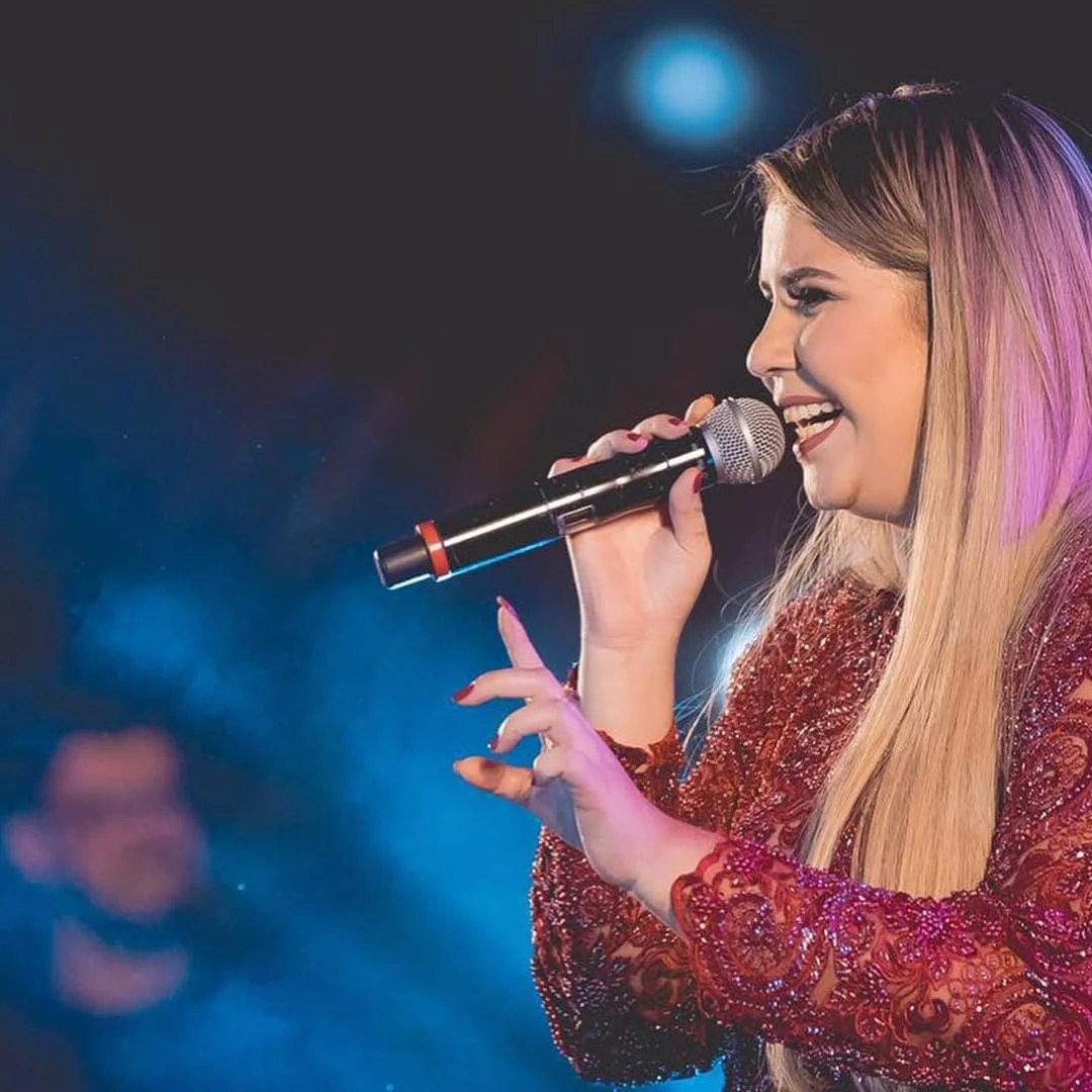 Atualmente, a cantora faz uma média de 24 shows por mês e é conhecida como a "Rainha da Sofrência" Atualmente, a cantora faz uma média de 24 shows por mês e é conhecida como a "Rainha da Sofrência"