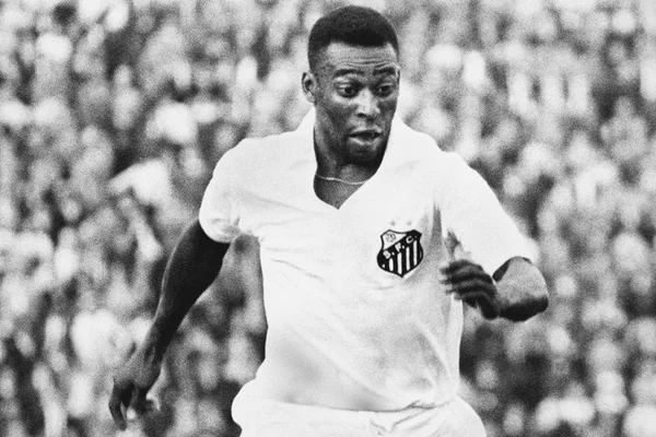 Pelé 80 anos: saiba quais são os times que mais sofreram gols do Rei
