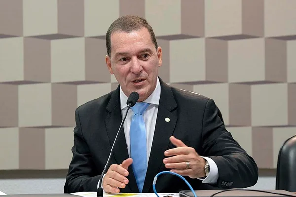 Relator da reforma dos militares anuncia data para entrega de parecer