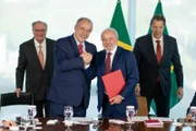 O vice-presidente da República, Geraldo Alckmin, anunciou no Palácio do Planalto uma nova linha de crédito de R$ 12 bilhões para impulsionar a Indústria 4.0 O vice-presidente da República, Geraldo Alckmin, anunciou no Palácio do Planalto uma nova linha de crédito de R$ 12 bilhões para impulsionar a Indústria 4.0