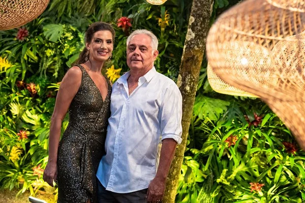 Bráulio e Ana Paula Couto celebram a vida com festão inesquecível