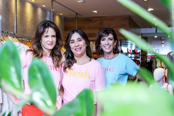 Em coquetel animado, Daniella Naegele lança linha Desejos Avanzzo