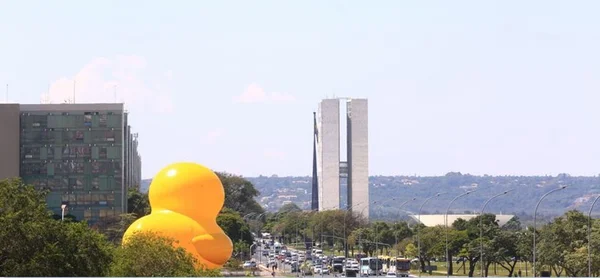 Pato da Fiesp volta à Esplanada dos Ministérios, mas em outro local