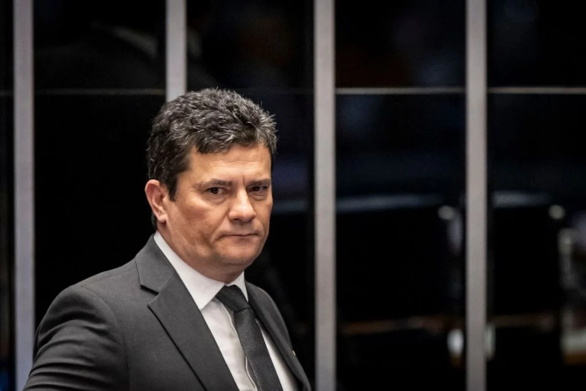 Sergio Moro lidera com 39,9% nas pesquisas para governo do Paraná