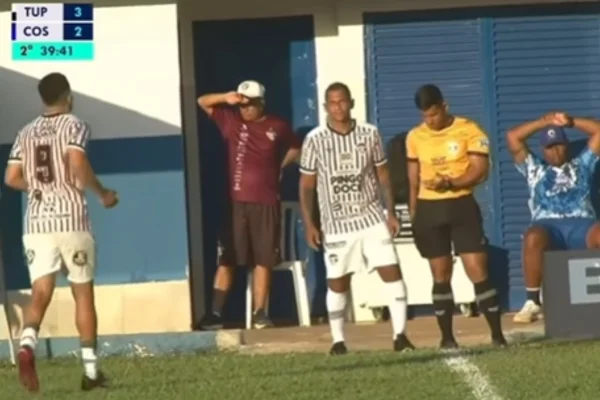 Imagem colorida do jogador Walter