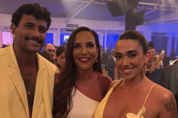 Foto colorida de Lucas Pizane, Ivete Sangalo e Giovanna Lima - Metrópoles