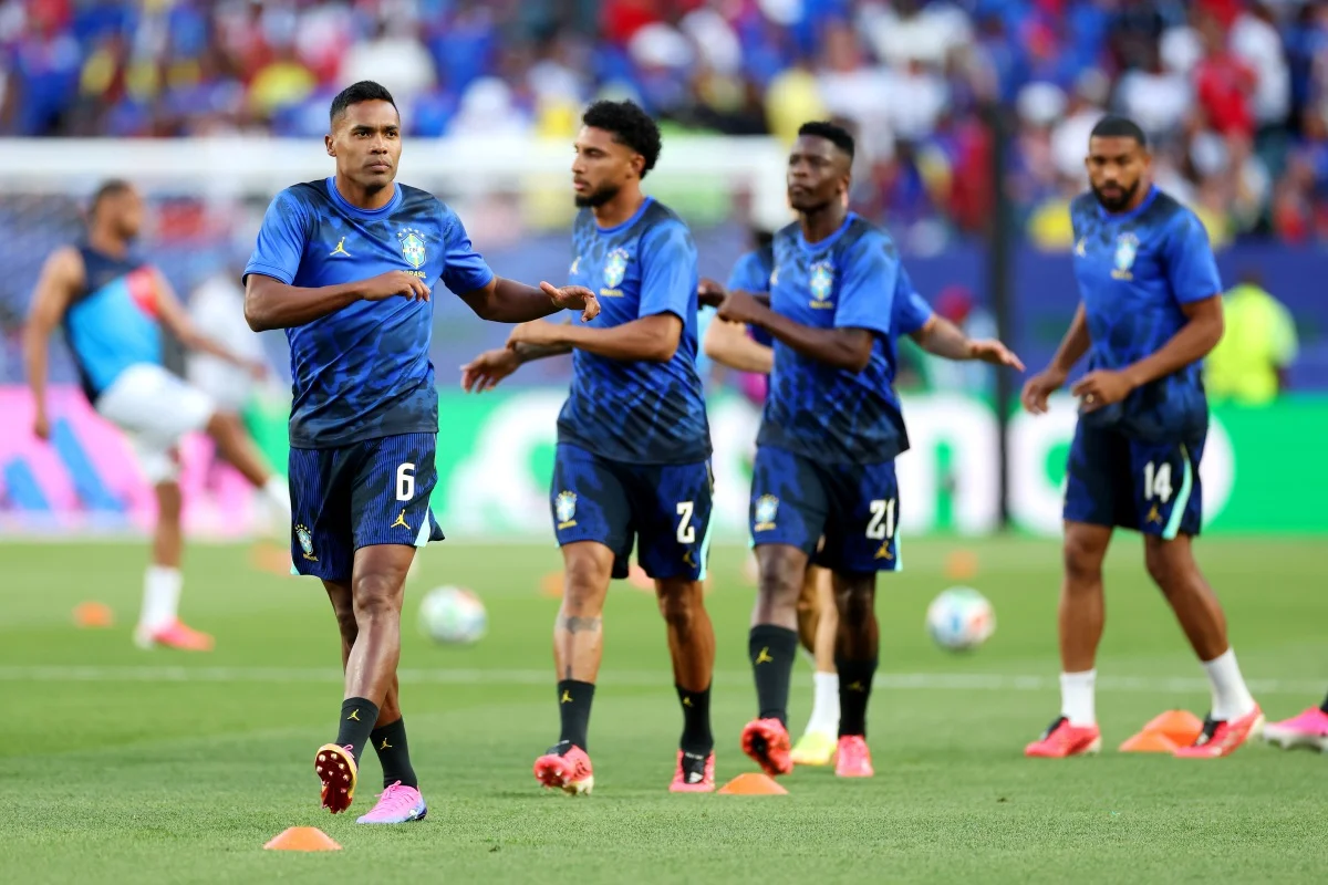 Brasil vai para o intervalo com 3 x 0 sobre o Haiti na Copa do Mundo - imagem 3 Brasil vai para o intervalo com 3 x 0 sobre o Haiti na Copa do Mundo - imagem 3