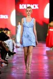 Etiqueta explorou a moda noiva em desfile Etiqueta explorou a moda noiva em desfile