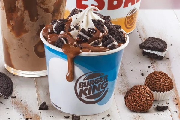 Burger King lança sobremesas que combinam Oreo e brigadeiro