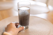 O gel de chia ajuda a aliviar a prisão de ventre
