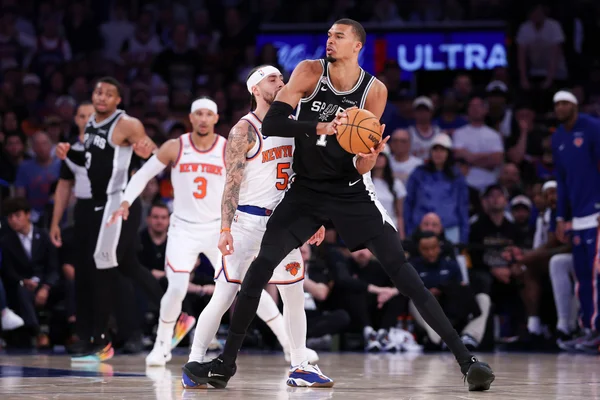 NBA: com show de Wembanyama, San Antonio Spurs vence jogo 3 das finais