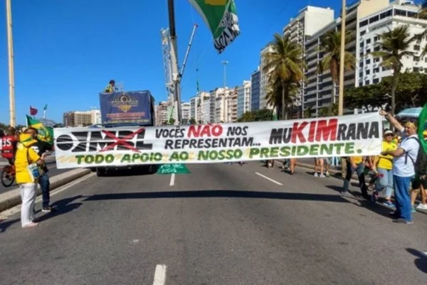 No Rio, membros do MBL são hostilizados em atos pró-Moro: “Vendidos”