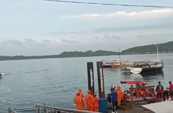 Imagem colorida de naufrágio na Bahia