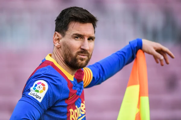 Imagem colorida de Lionel Messi - Metrópoles