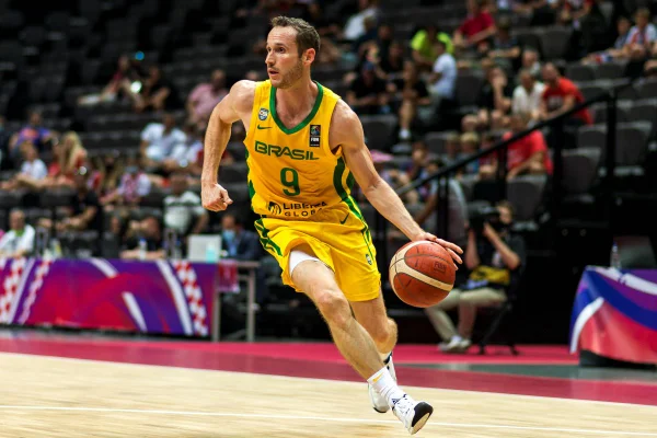 Marcelinho Huertas se despedirá das Olimpíadas nos Jogos Olímpicos de Paris 2024