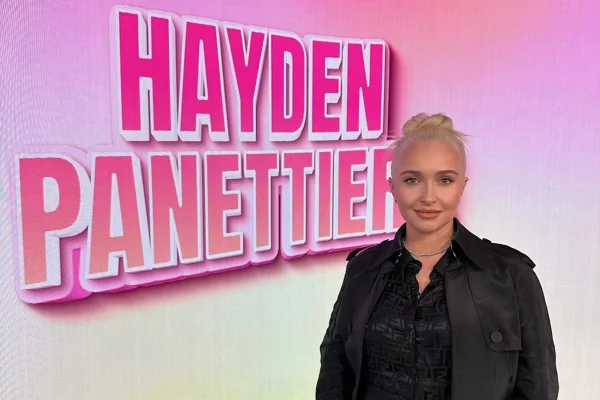 Meses antes de morrer, Hayden Panettiere afirmou estar “livre da escuridão” - destaque galeria Meses antes de morrer, Hayden Panettiere afirmou estar “livre da escuridão” - destaque galeria