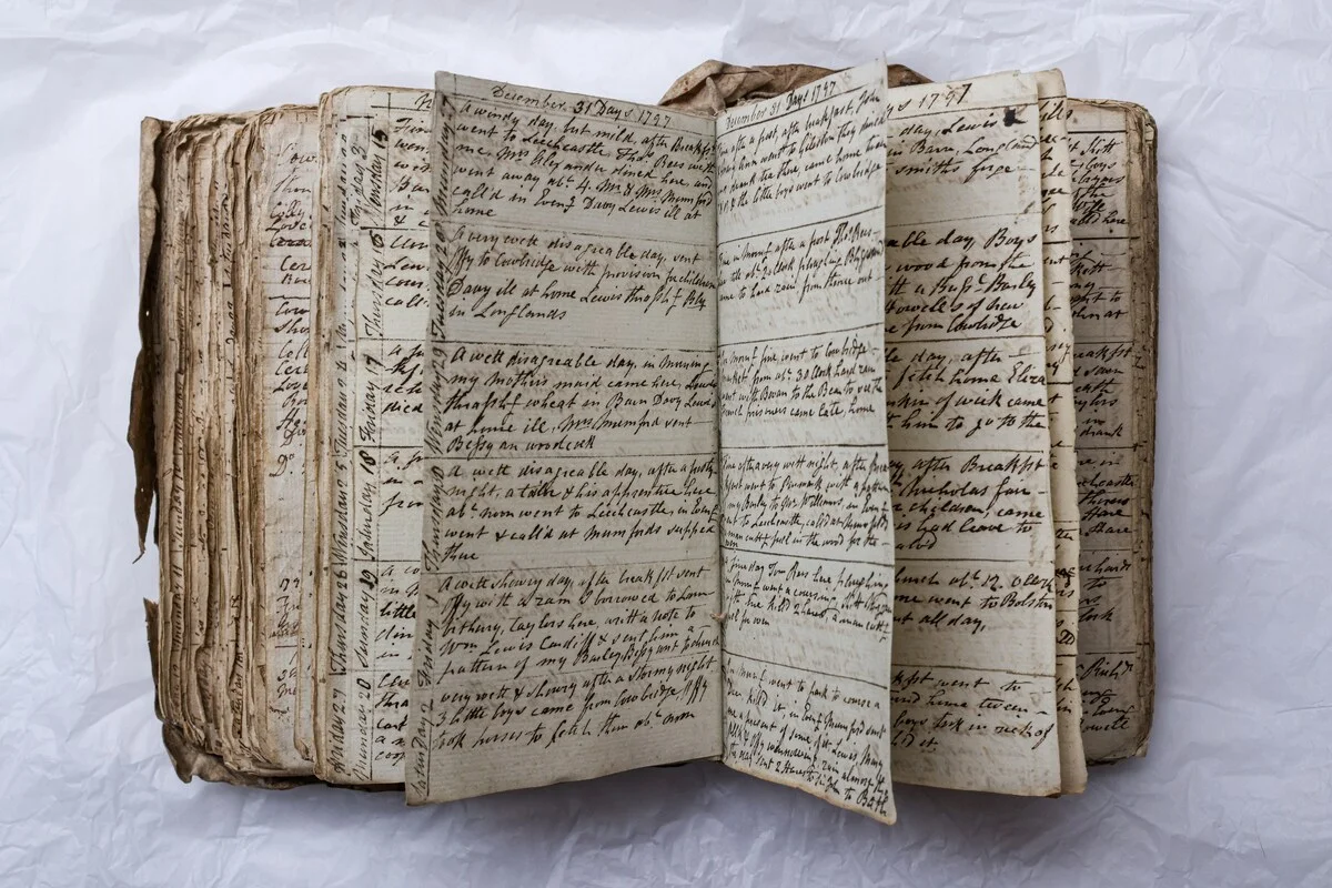 IAs tentam desvendar Manuscrito Voynich, o livro indecifrável do século 15