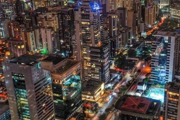 VISTA AEREA DA FARIA LIMA CORAÇÃO DO MERCADO FINANCEIRO E DAS FINTECHS SUSPEITAS DE FRAUDES E ELO COM PCC - METRÓPOLES