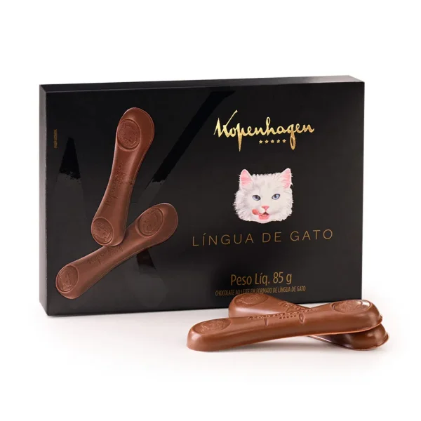 imagem colorida. Língua de gato chocolate