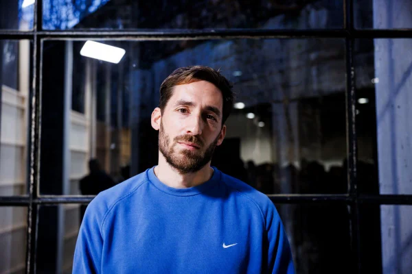 Antonin Tron, novo diretor criativo da Balmain - Metrópoles