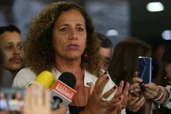 base lula Jandira Feghali
