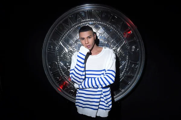 É oficial: Olivier Rousteing, da Balmain, virá ao Brasil em agosto!