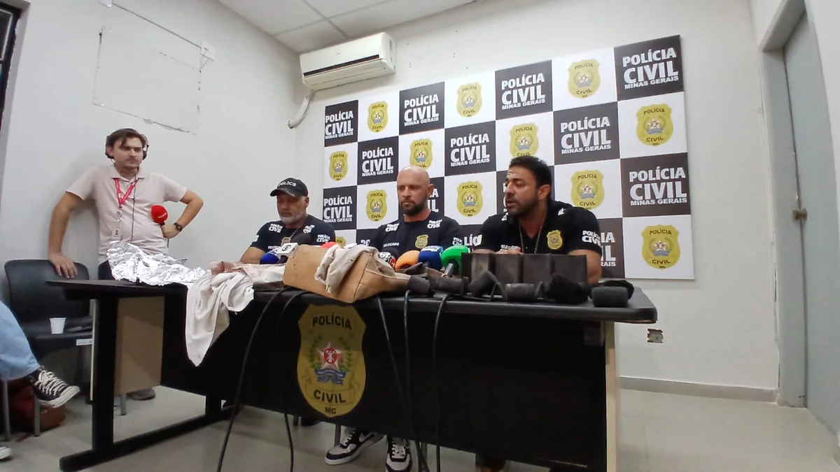 Coletiva de imprensa sobre o caso Coletiva de imprensa sobre o caso