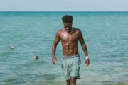 Vini Jr. publicou um álbum de fotos no seu perfil do Instagram
