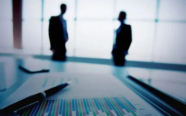 Confiança empresarial recua para o menor nível desde março de 2021