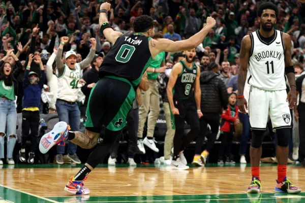 Tatum decide no final e Celtics vencem Nets no primeiro jogo da série