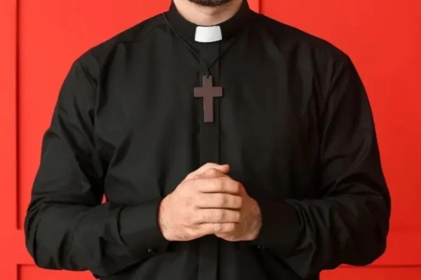 Padre - Metrópoles